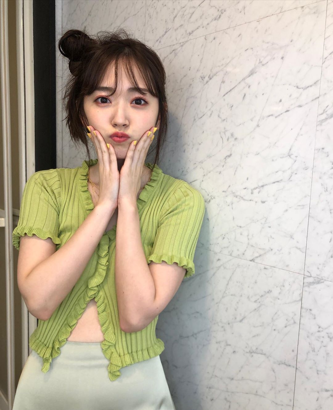 鈴木愛理 珍しい髪型 Chuu Japan Chuu Official ジメジメな毎日ですね でもメイクは楽しみたいから 毎日少しずつ雰囲 Moe Zine 鈴木愛理 珍しい髪型 Chuu Japan Chuu Official ジメジメな毎日ですね でもメイクは楽しみたいから 毎日少しずつ雰囲 Moe Zine