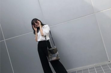 .
@vedetteerror の新作のモデルをやらせて頂きました！
可愛いお洋服や小物が揃ってるので是非チェックして下さいね〜
.
.
#vedetteerr...