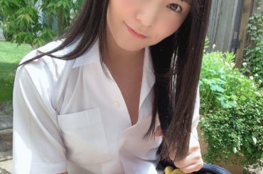 ‪【お知らせ】
本日 #クリーム8月号 発売日です‬
‪創刊28周年記念号！‬

‪巻末グラビアです‬

‪全国の書店、又は通販‬
‪・7ネットショッヒ...