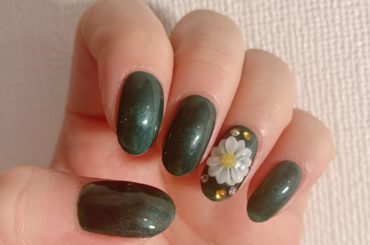 モスグリーンマーガレット...