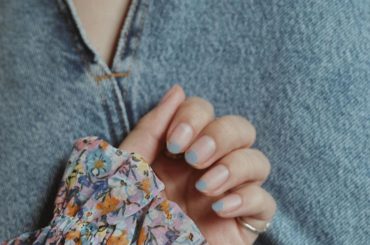 ちょこんネイル
SUQQU 121番。

#SUQQU #ネイルポリッシュ #suqqunailpolish 
@suqqu_official...