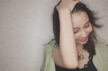 .
.
前髪を、こう、ふぁさっと
.
.
最近は少し寝起き感を残したストレートにし過ぎないセットが好きです
.
.
#こんにちは 
#今日の東京はとっても...