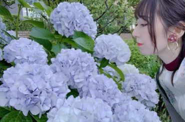 新連載はじまりました！

#dress #adelly
#accessory #chouchoufleur
#朝日デジタル #投資のお勉強...