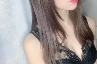 ・
・
最近ボディメイクの方の話を聞く機会があって
それからできるだけ寝るときはナイトブラをするんだけど
最近は薄着が増えたので日中着れる...
