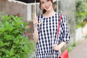 昨日は少し晴れ間がのぞいてますね、やっとやっと念願の太陽
.
こちらのワンピースは本日 @montresorsaki 発売になりました♪
コットン素材で、リラッ...