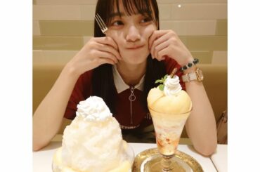 . ꙳ ⢁ᐧ ᐧ
暑すぎて溶けそう。
みんなも熱中症に気をつけてね！
.
#暑い #かき氷 #夏 #苦手 
#熱中症 #スイーツ #桃 
# #...