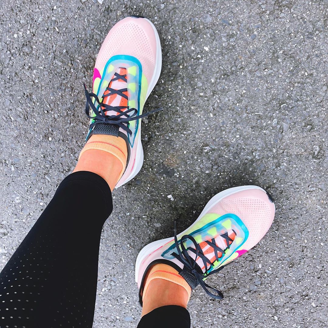 依吹怜 可愛い靴で自分をゴキゲンにする 整える そんな方法があってもいいよね Nike Zoom Fly 3 Prmのnergy限定カラーは とにかくハッ Moe Zine