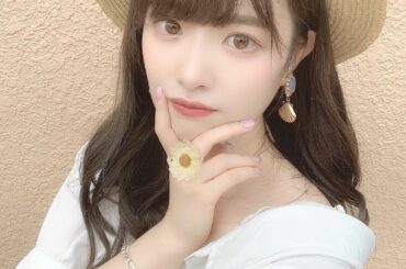 新しい生写真を
撮影した時の自撮りたち…
.
お家にいるとなかなかアクセサリー付けないので
ここぞとばかりにた〜くさん付けちゃいました♡
.
#ぜひゲ...