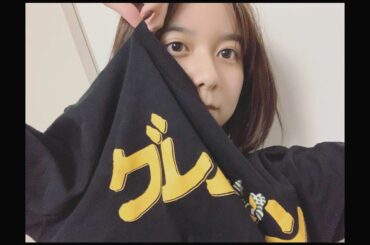 あと、鶴瓶さんからいただいたグレムリンTが、やっと着られる季節になりました！暑い！...