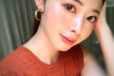 今日発売の『オルビス』の新作でメイク
新作でメイクすると顔も気持ちも新鮮になっていい

ベースは日焼け止め兼化粧下地を塗ったあと、『オルビス カバー...