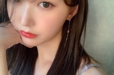 いまの素髪 ﻿
長すぎず短すぎずぱっつんすぎずレイヤーすぎない﻿
どっちつかずな曖昧ヘアが気分ななつです﻿
﻿
ケア兼スタイリングは﻿
朝はオイルより軽やかなミ...