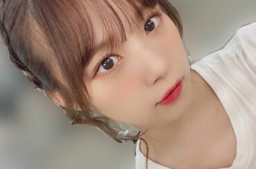 
﻿
この日のメイク、うまくいったなぁ♪﻿
﻿
最近はピンクでもなくオレンジでもなく﻿
コーラルメイクにハマっています♡﻿
﻿
﻿
チークも、こんな感じに横に...