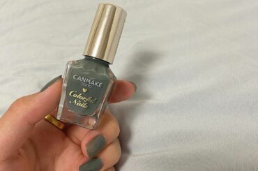 _
canmakeって安いのに可愛いからすごい
他の色も集めようかな〜♡
nail : @canmaketokyo N12
#プチプラネイル #キャンメイ...