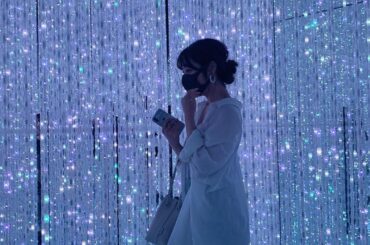 久しぶりのお出かけに﻿
#チームラボボーダレス　﻿
に行ってきました﻿
﻿
会場の中はとっても広く、﻿
どこの道に繋がっていて﻿
どの部屋に辿り着くのか分からな...