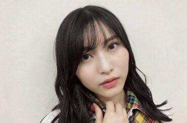 華

#FNS歌謡祭　見て下さいましたか？
メンバーそれぞれ衣装が違って
私は『10年桜』の衣装でした
チェック大好きマン。

メンバーととっても楽し...