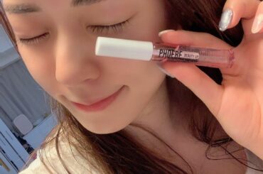前に動画でも紹介したんだけど、
私が結構前から使ってるのが @phoebe_beautyupのアイラッシュセラム

めんどくさくて塗らない時期もあっ...