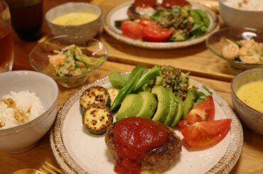 このトマトケチャップが美味し過ぎる！(swipe)
・
親戚のお姉さんが送ってくれた生活クラブのトマトケチャップ。
水を加えず作られているということで、美味しさ...