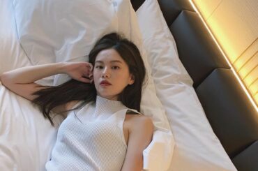 .
今年の夏はどこにも旅行に行けなかったから
都内のホテルに1泊するだけの遊び
ベッドが大きくて嬉しいー！...