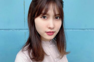 オンラインお話し会
ありがとうございました〜

今日好評だったハーフアップ風のアレンジは少しの量だけ結んでねじってリボンを付けるだけなんて...