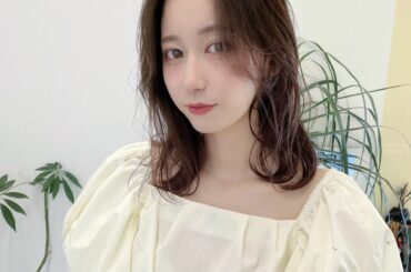 髪色を変えました〜！
今回はグレージュにして欲しいって言って細かい色の指定はせず完全におまかせだったので何グレージュなのか分からない笑
詳しくは @so.tkg...