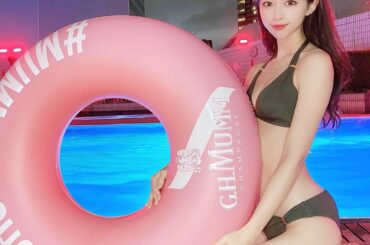 .
.
.
生まれて初めての
ないとぷーる
.
.
.
#anaインターコンチネンタルホテル東京 #ナイトプール #浮き輪 #peakpine #ピークハ...