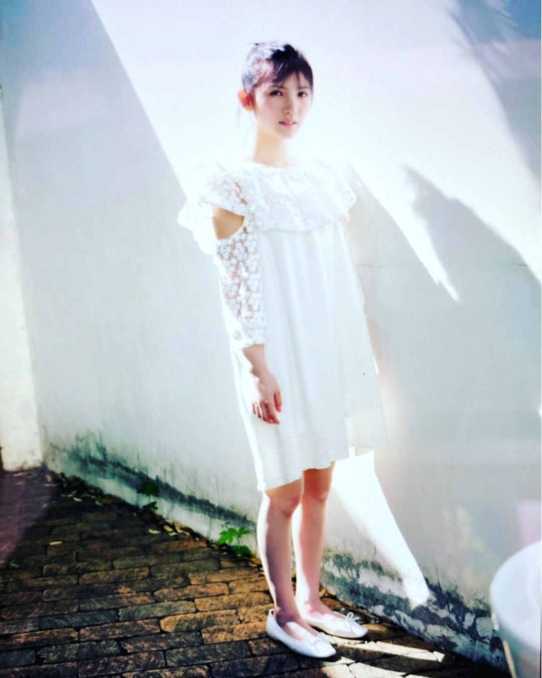 岡田奈々 白 アップトゥボーイ Moe Zine 岡田奈々 白 アップトゥボーイ Moe Zine