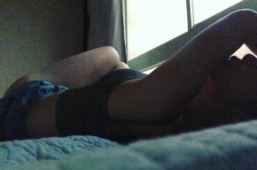 Fall into a doze.
.
.
夏は暑いし冬は寒いんだけど、空の移り変わりがとても綺麗に感じるからお気に入りの窓。
.
水槽の中の魚の気持ち...