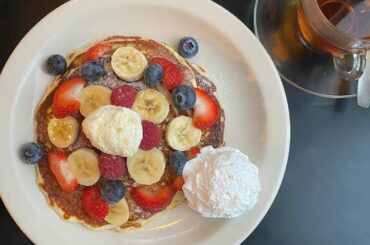 _
先日、久しぶりにパンケーキ食べました
塩味が強いパンケーキで
甘すぎず、美味しかった︎♡

ハンバーガーが有名なお店らしいので
次はハンバーガー食べたいです...