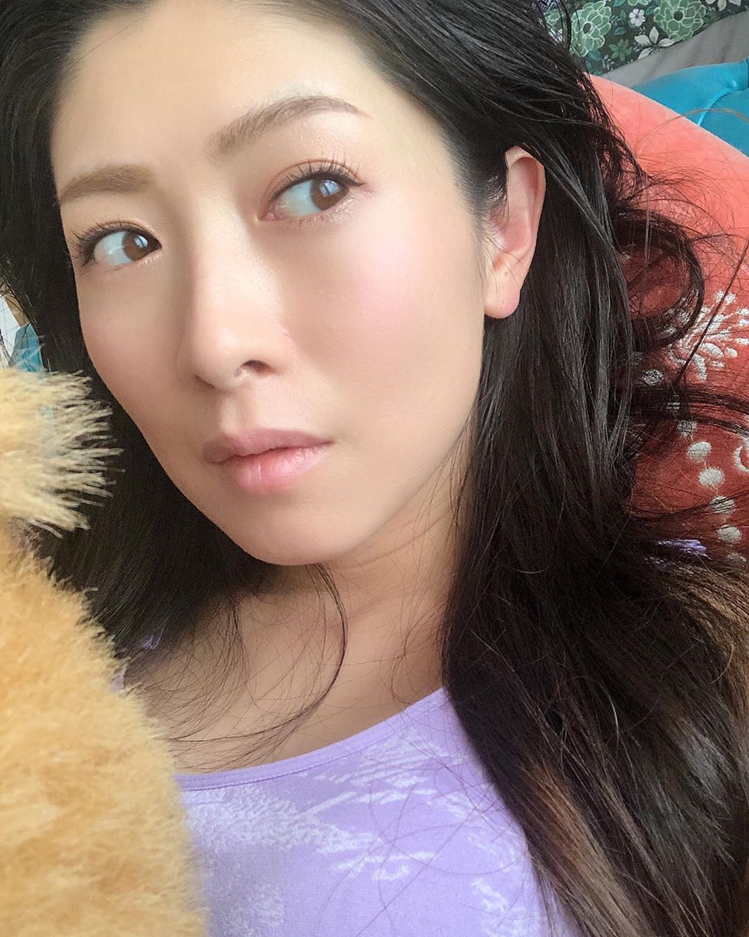 @茅原実里: ⠀ 久々にムクと戯れた ⠀ 最近は部屋着まで ...