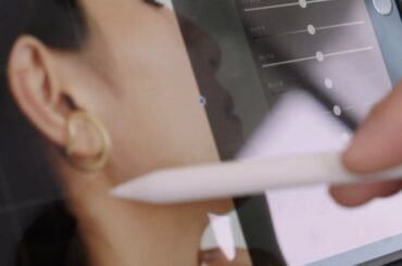 @enelsia_official 

明日18:00からエネルシアの新作が出ます！﻿
﻿
お待たせしました…﻿
やっと新作ができました！﻿
﻿
ご存知ない方も...