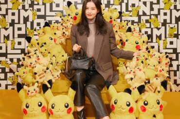 ︎ Longchamp×Pokémon
みんな！表参道にたくさんピカチュウがいるよ
遊びに行ってみてー！
私のバッグにもピカチュウがいるよ♡
@...