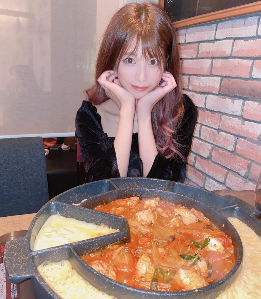 六本木韓国料理 Moe Zine 六本木韓国料理 Moe Zine
