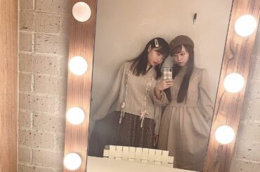 さとまほ ﻿
﻿
すっかり秋服です﻿
﻿
鏡越しに(^_^)‪‪︎‬﻿
﻿
#akb48  #さとまほ #らぶ #好き #秋服 #ファッション #ootd #...