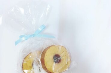 ・
・
・


柱NIGHT withAKB48!さんで頂いたバウムクーヘンです!!
めっちゃ可愛い〜(≧ω≦)

#バウムクーヘン
#ラジオ
#ありがとうござ...