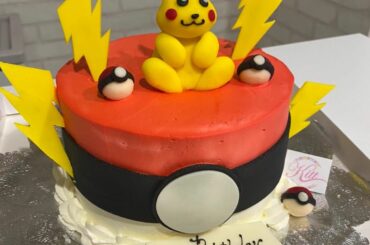 改めてありがとう♡
そして今年もお祝いしてもらえる仲間たちに感謝です！
ケーキもプレゼントもほんとに趣味をリサーチしてくれて嬉しいなあ
なかなか人と集まれない時...