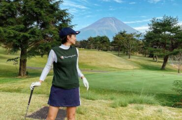 先日の富士山くっきりゴルフ
どしっと見守られてる感

最近はゴルフ→キャンプの流れが定番化してます

#依吹怜の目指せゴルフコロッセオ
#ゴルフ　...