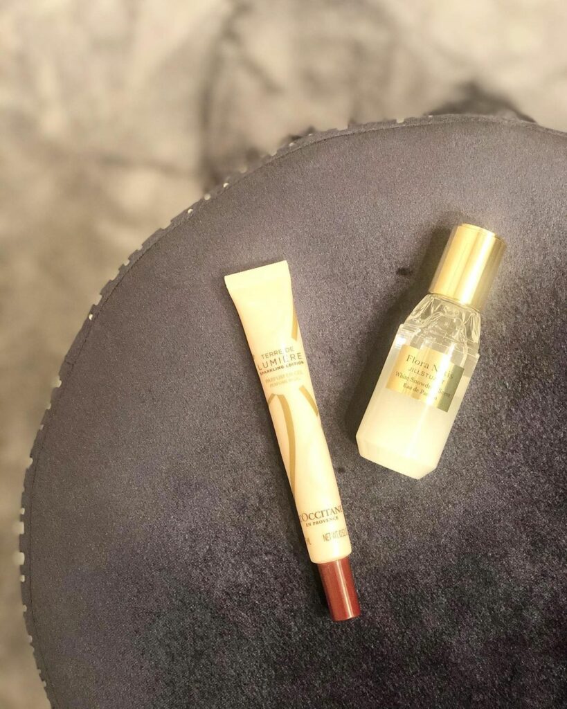 ホワイトスノードロップ Moe Zine