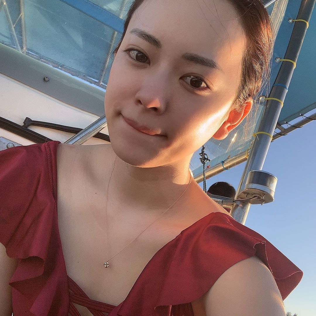 関根りさ 今回はアクティブにシュノーケリングした 魚群れすぎてむしろ魚の群れのリーダーでした 噛まれたけど ライセンスとって色々潜りたいな通おうかな 朝6じ3 Moe Zine