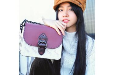 The Beat Bag  I love the design and the colour ! 

ニューヨークの鼓動にインスパイアさにた Beat Bag ...