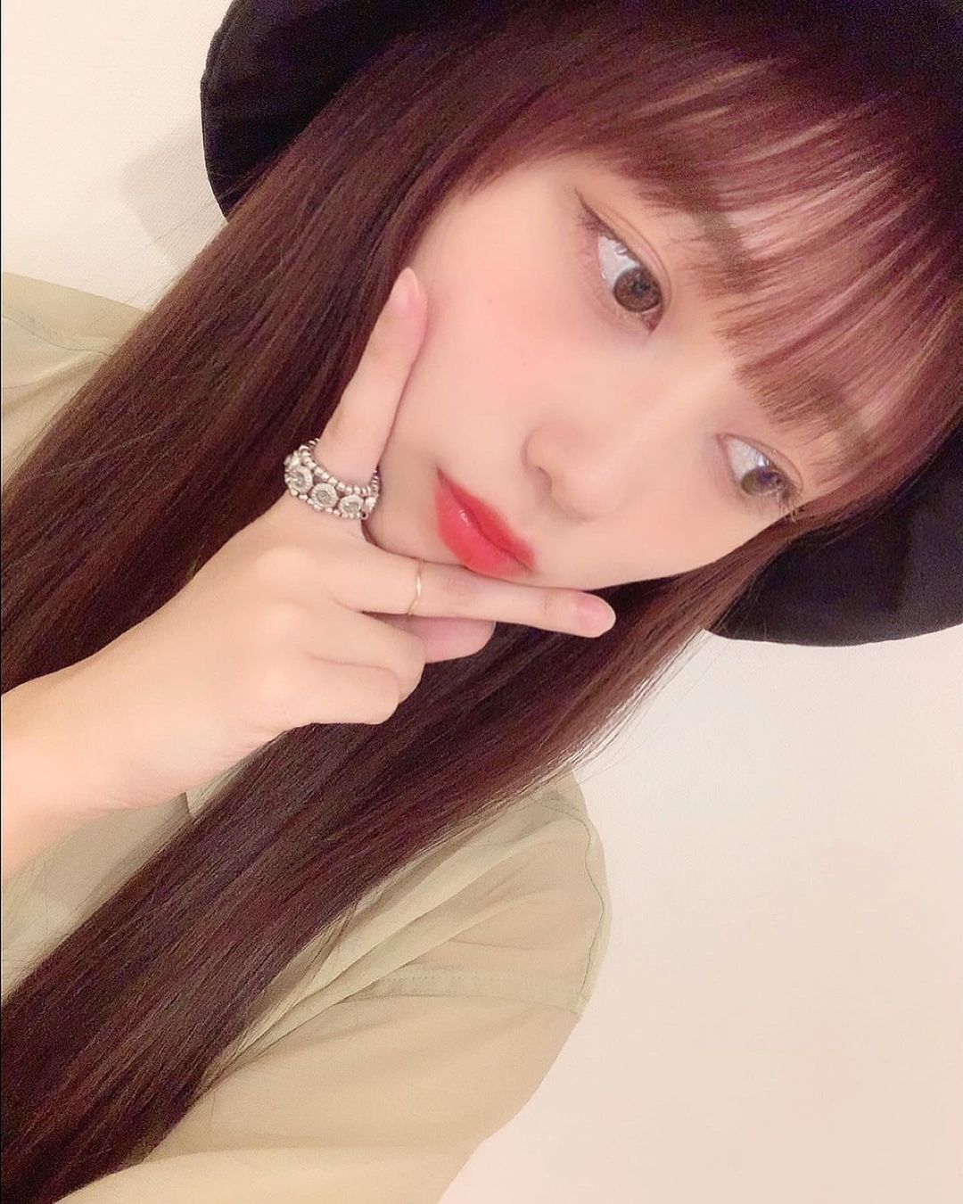 大盛真歩 今年の夏にトレンドだったシアーシャツとバケットハット に合わせてメイクもいつもと変えてみた日 マスカラをブラウンにしてみたりチークやリップもいつも Moe Zine 大盛真歩 今年の夏にトレンドだったシアーシャツとバケットハット に合わせてメイクもいつもと変えてみた日 マスカラをブラウンにしてみたりチークやリップもいつも Moe Zine