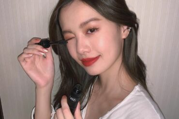 NARSの新商品でメイクしました
マスカラはボリュームと長さがマツエク並みに凄くて
まつ毛薄い私でもこんなにふさふさになったの！
アイシャドウもキラキ...