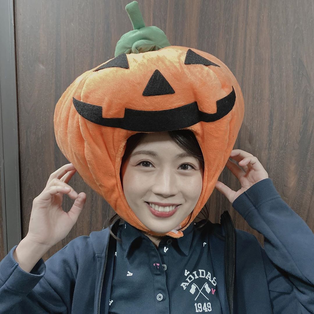 田中萌 かぼちゃ スタッフが用意してくれました ハロウィーン ハロウィン Halloween Happyhalloween テレビ朝日 動画はじめてみ Moe Zine