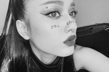 #arianagrande  #halloween...