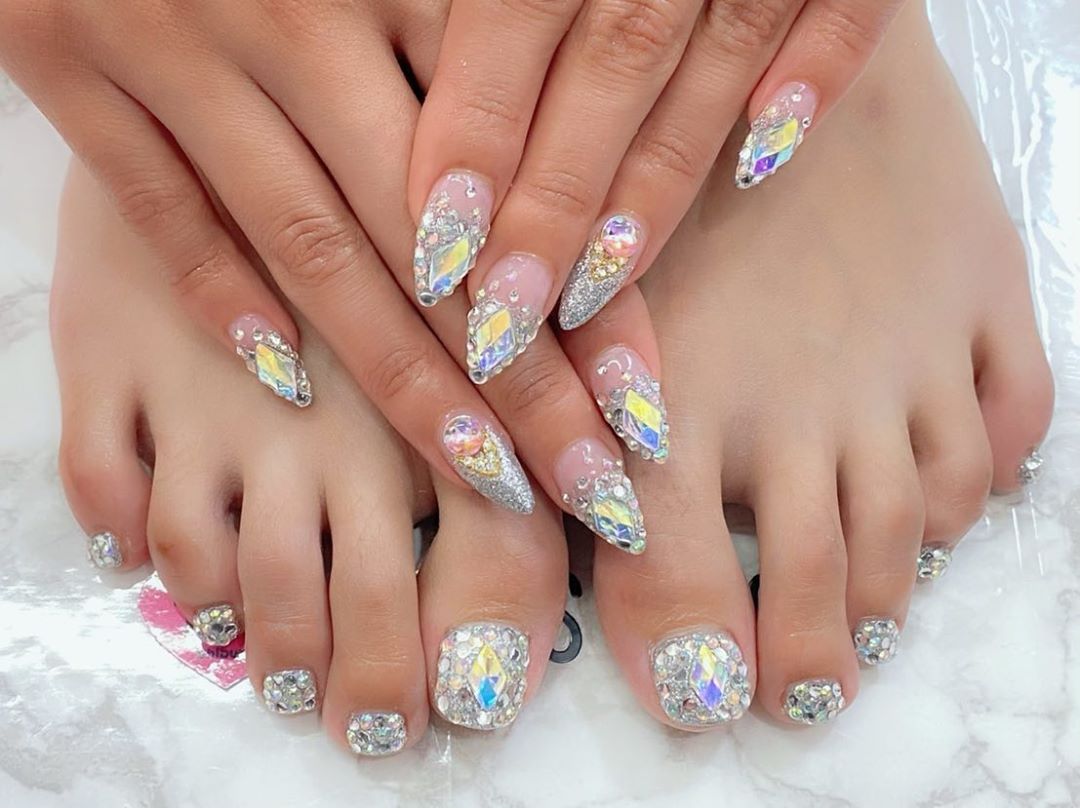 木村有希 Birthday Nail お誕生日だったから ギランギランにしてもらった めっちゃギャルやっぱキラキラと埋めつくしの コラボしか勝たん Moe Zine 木村有希 Birthday Nail お誕生日だったから ギランギランにしてもらった めっちゃギャルやっぱキラキラと埋めつくしの コラボしか勝たん Moe Zine