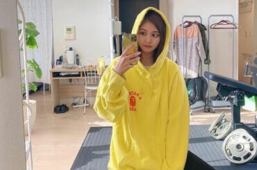 ジム行ってきた﻿
@styleshown_gym ﻿
﻿
お腹すいたっ﻿
みんなの夜ご飯は？﻿
﻿
20時から久々にLINELIVEやるよー！﻿
﻿
﻿
#赤坂...