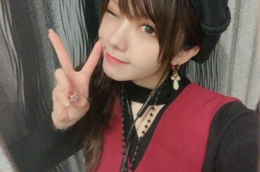 .
あーーー。
乾燥が止まらん。
口周りの皮が毎日向けます
同じ状況の方いらっしゃいますでしょうか……。
良いケアの方法あったら
教えてください
※写真はアプリ...