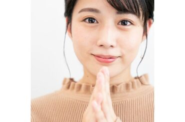 *
指をちょっと絡めるポーズをしたかったのですが
いただきますになってしまいました

ベージュは落ち着きますね。

インフルエンザの予防接種を受...