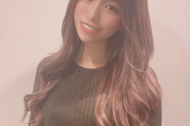 韓国気分味わおうと最近流行りまくってる韓国巻きしてもらた
ヨシンモリ(女神巻き)って言うんだって！かわいい！！

余談ですが私には向こうに住んでるオルチ...