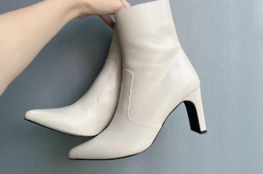 最近購入したブーツシリーズ。
@redyazel の白のショートブーツと @drmartens_japan の8ホールのブーツ！
@drmartens_japa...