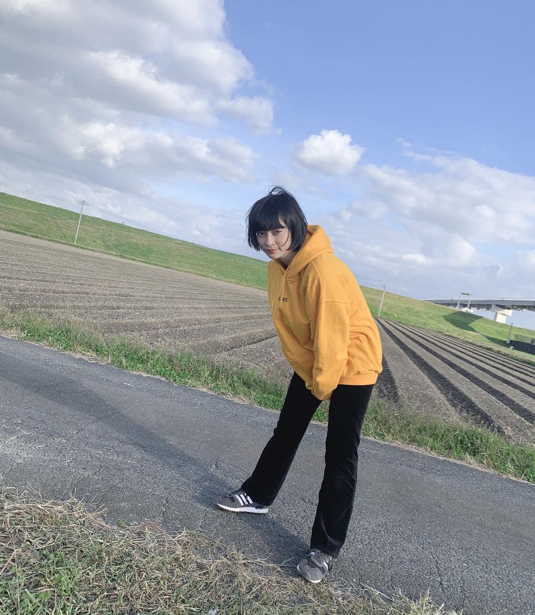 田中真琴 仕事で初めての福岡 毎日楽しくてしょうがないといった感じです ちなみにpcr検査も受け陰性 撮影時以外は必ずマスクしています Moe Zine 田中真琴 仕事で初めての福岡 毎日楽しくてしょうがないといった感じです ちなみにpcr検査も受け陰性 撮影時以外は必ずマスクしています Moe Zine